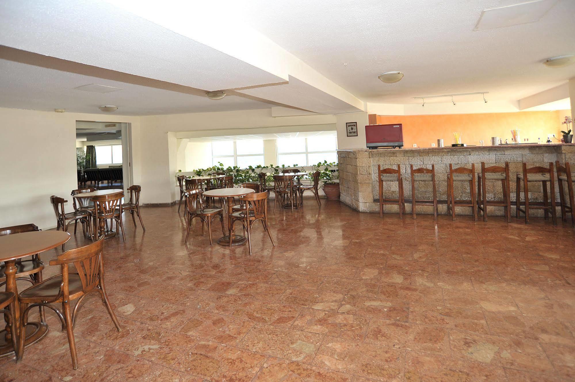 Attica Beach Hotel Mati Exterior photo